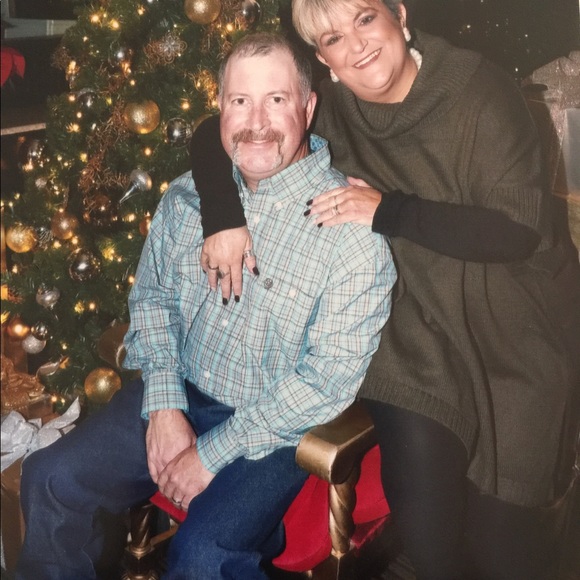 Meet Your Posher ~ Tracy - Picture 5 of 6